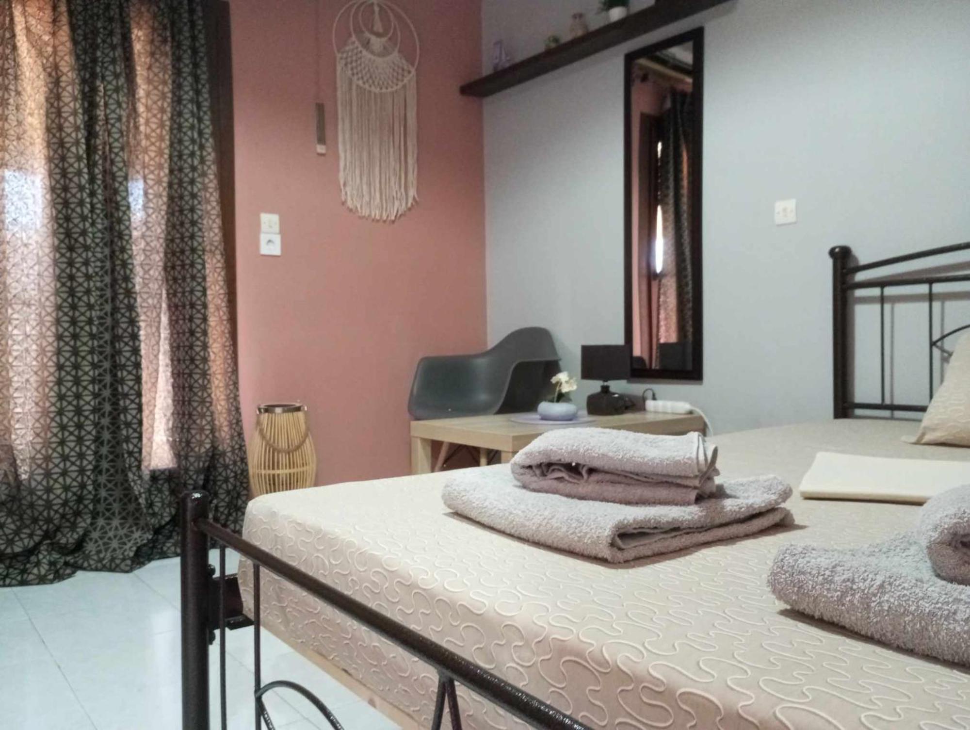 Mytilíni Cozy Studio Flat 1 Bedroom-Very Central Location מראה חיצוני תמונה